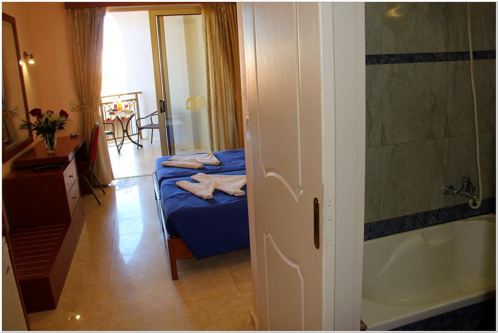 Agelia Beach Hotel Сфакакі Екстер'єр фото